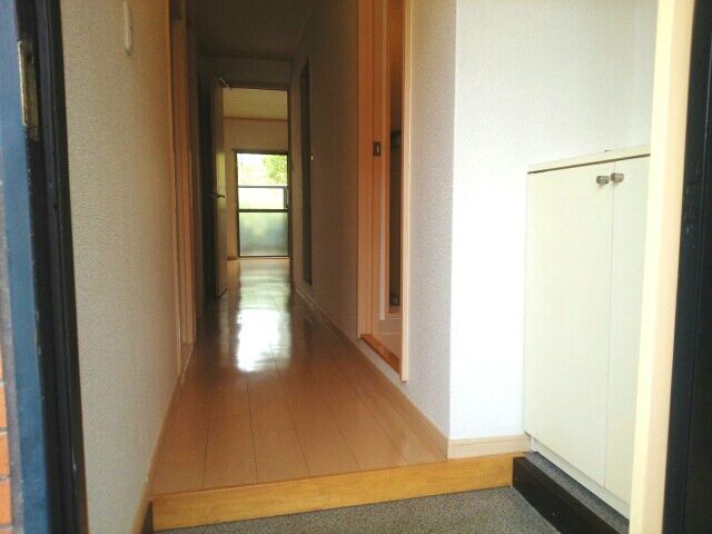 玄関　きれいな玄関です