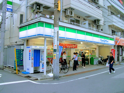 コンビニ　ファミリーマート 鈴木錦糸町店（コンビニ）まで319m