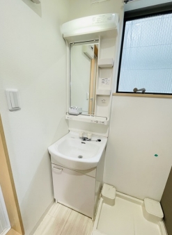 洗面設備　☆嬉しい独立洗面台☆