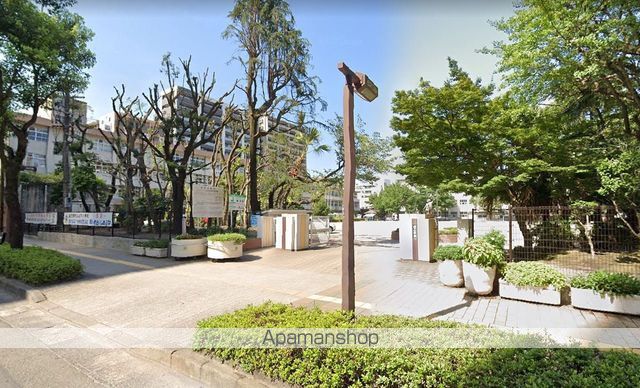小学校　山下小学校（小学校）まで184m