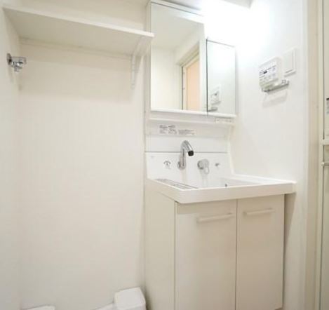 洗面設備　別タイプ部屋　参考写真です