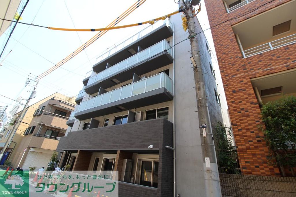 エントランス　外観