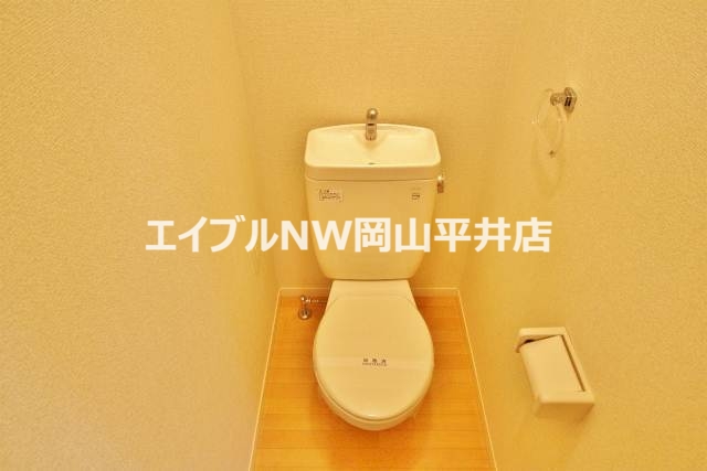 トイレ　清潔なトイレ