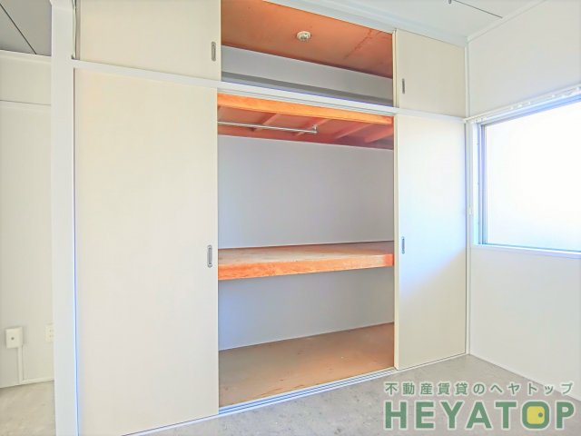 収納　クローゼット