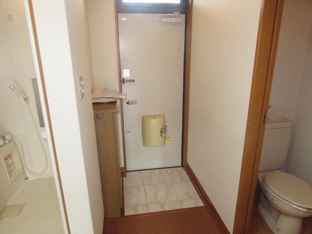 玄関　明るい玄関です