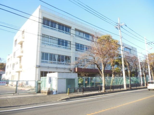 小学校　川崎市立西野川小学校（小学校）まで490m