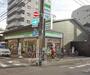 コンビニ　ファミリーマート 柳馬場押小路店（コンビニ）まで230m