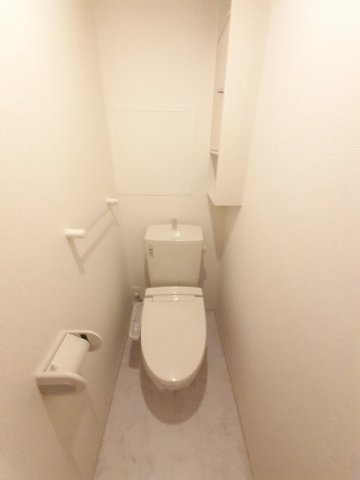 トイレ　トイレもきれいです