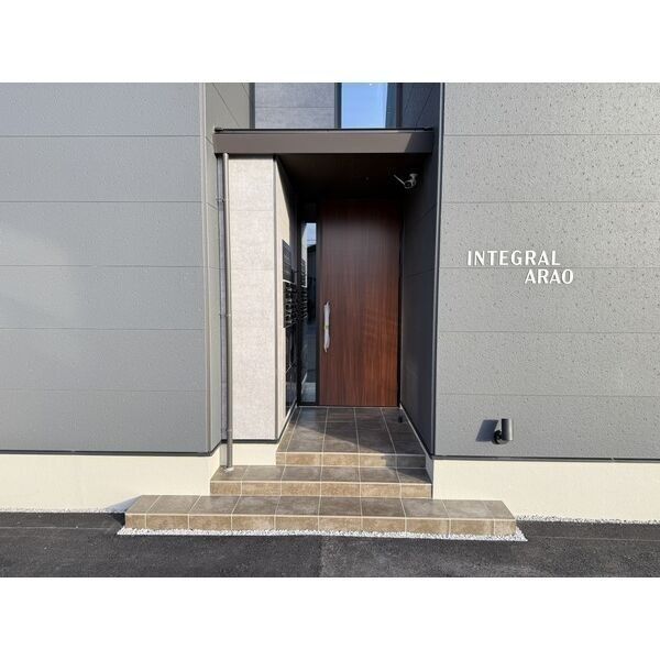 建物外観　オートロック付き