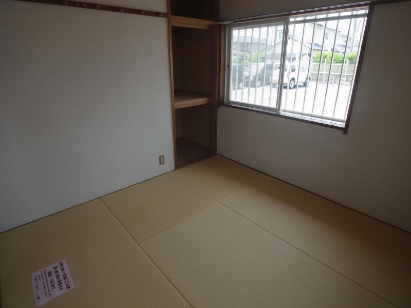 その他部屋・スペース　オシャレなモダン畳の和室ですよ～♪