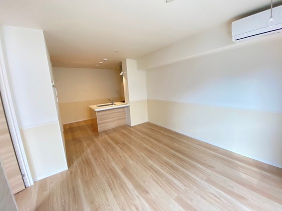 居室・リビング　※別部屋の写真です