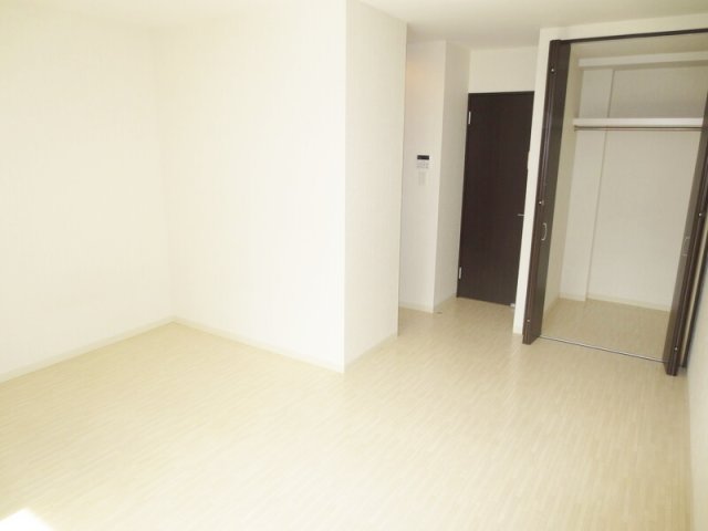 その他部屋・スペース　ゆっくりくつろげる寝室です♪