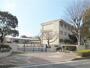 小学校　千葉市立西の谷小学校（小学校）まで323m