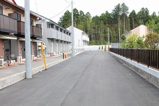エントランス　進入路