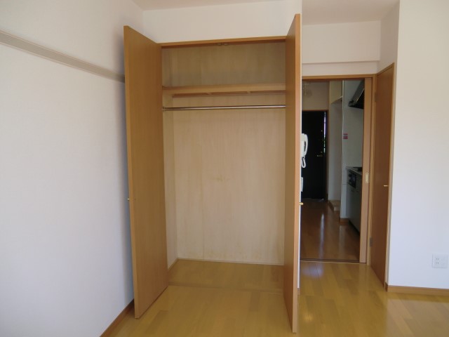 収納　クローゼット