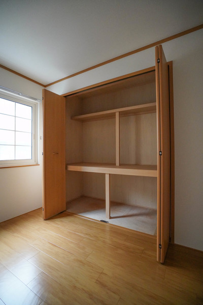 収納　同じ建物の別の部屋
