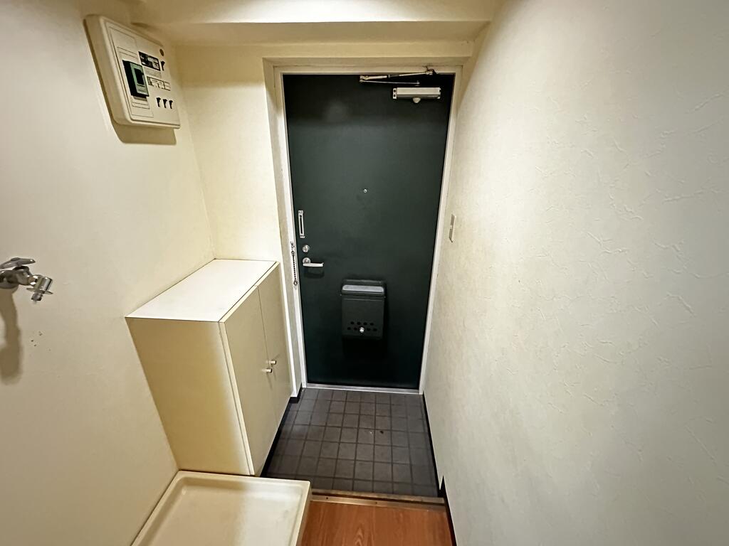 セキュリティ　※クリーニング前の写真です。