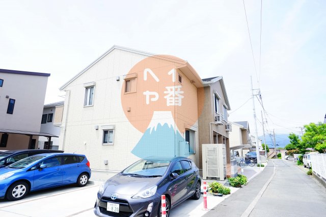 その他　ネット無料。リベルテBの外観です