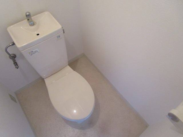 トイレ　トイレも綺麗にお使いいただけます。