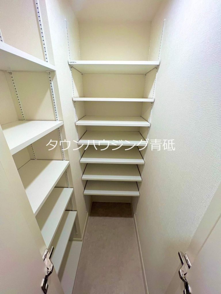その他部屋・スペース　玄関