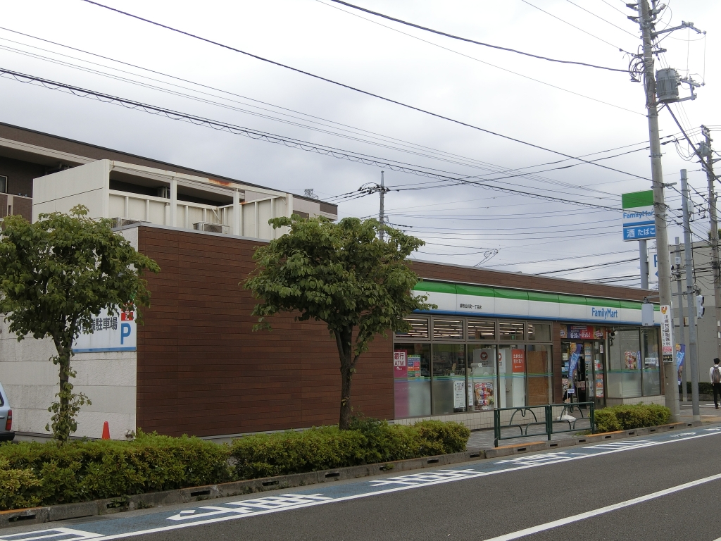 コンビニ　ファミリーマート　調布仙川一丁目店（コンビニ）まで363m