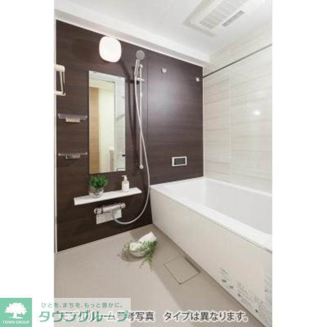 バス・シャワールーム　※写真は同タイプ住戸です。