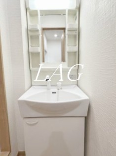 洗面設備　洗面台です。