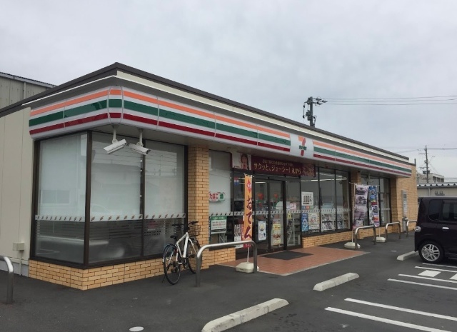 コンビニ　セブンイレブン浜松丸塚町店（コンビニ）まで170m
