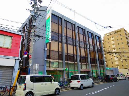 銀行　りそな銀行 小阪支店（銀行）まで92m