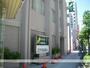 銀行　（株）三井住友銀行／上町支店（銀行）まで555m