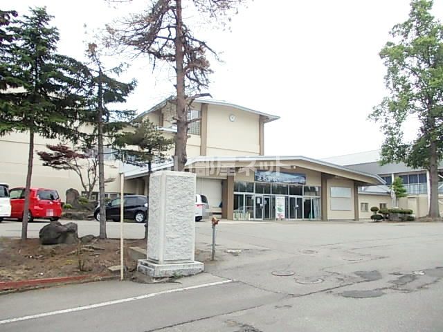 中学校　横手市立横手南中学校（中学校）まで1737m