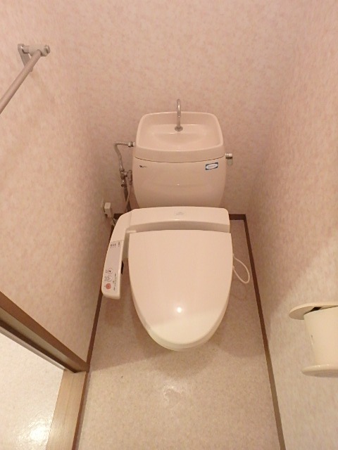 トイレ　図面と現状に相違がある場合には現状を優先