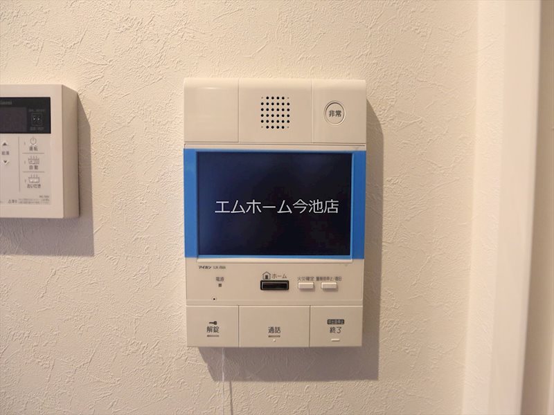 セキュリティ　TVモニター付インターホン