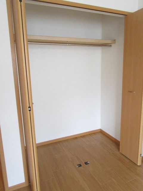 収納　★洋室の収納スペース★