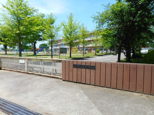 小学校　阿見第二小（小学校）まで1000m