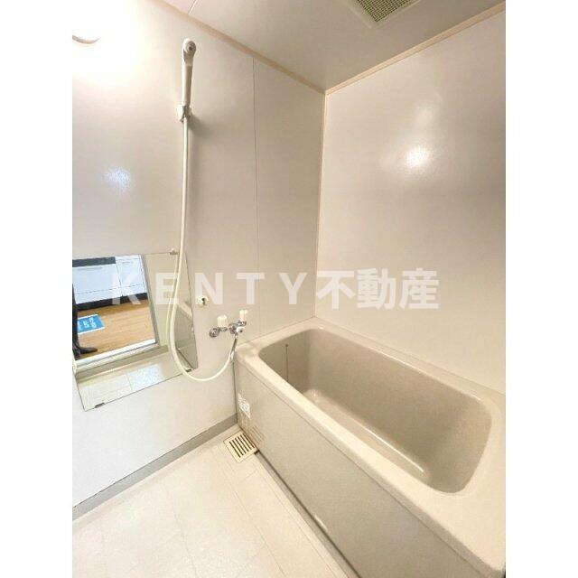 バス・シャワールーム　お風呂で日々の疲れを落としましょう