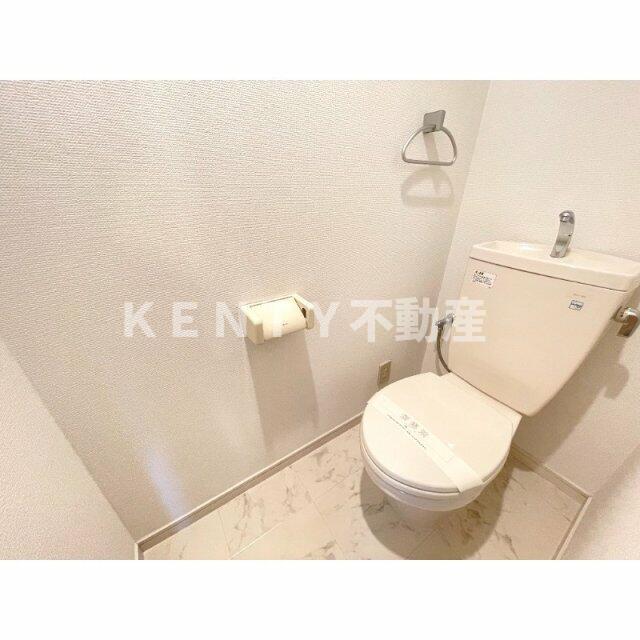 トイレ　清潔感のあるトイレです