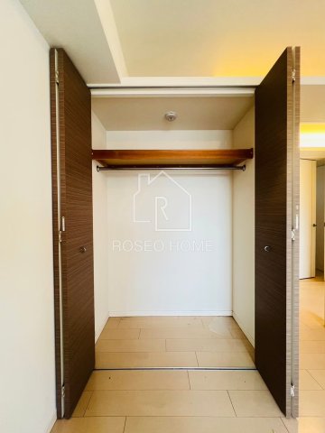 収納　同マンション別部屋：参考写真