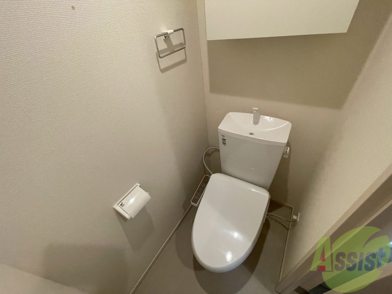 トイレ　トイレはウォシュレット付きです。シャワートイレは嬉しいですね