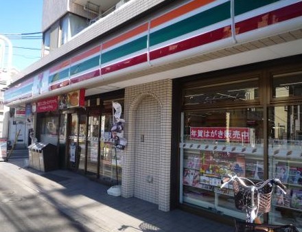 コンビニ　セブンイレブン・板橋三丁目店（コンビニ）まで335m