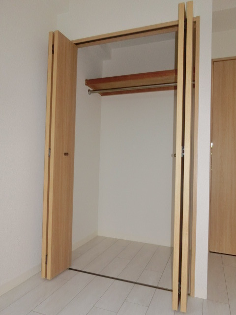 収納　使いやすいクローゼットタイプです。