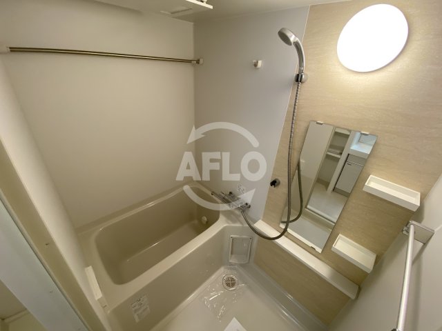 バス・シャワールーム　エス・キュート梅田中崎町　バスルーム