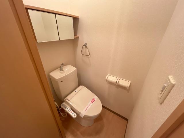 トイレ　シャワー付トイレ