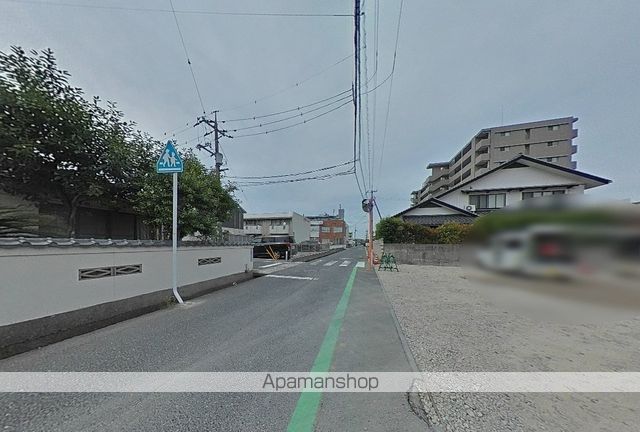 その他　前面道路（その他）まで0m