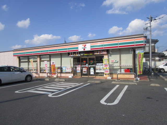 コンビニ　セブンイレブン 牛久上柏田3丁目店（コンビニ）まで188m