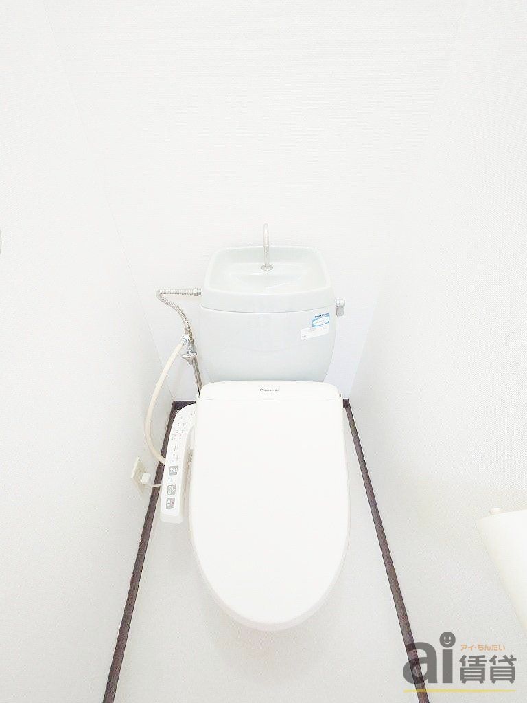 トイレ　～同仕様写真～