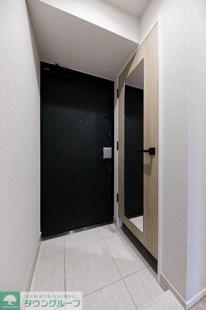 玄関　※写真は同タイプ住戸です。