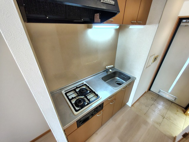 キッチン　システムキッチン（ガス２口）