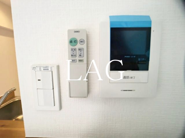 セキュリティ　モニターつきインターホンです。