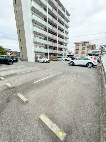 駐車場　駐車スペースもあります★